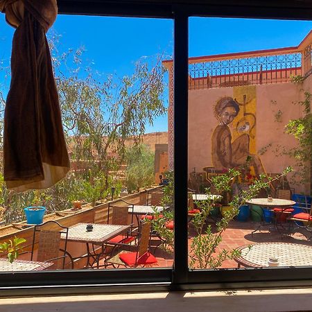 Ayouze Auberge Ait Benhaddou Esterno foto