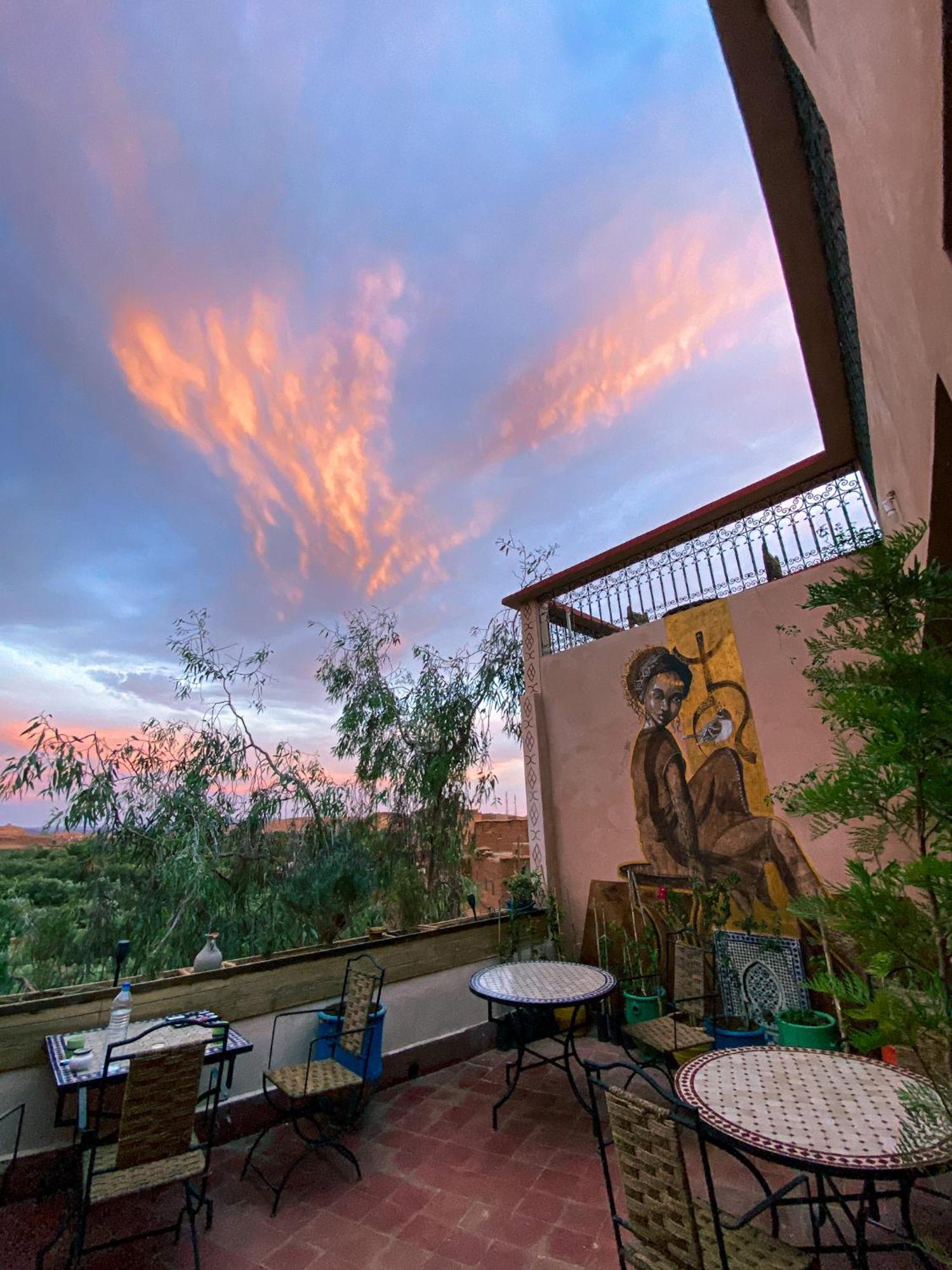 Ayouze Auberge Ait Benhaddou Esterno foto