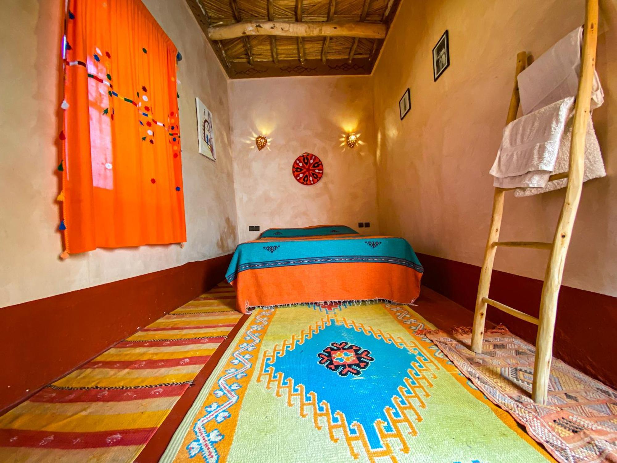 Ayouze Auberge Ait Benhaddou Esterno foto
